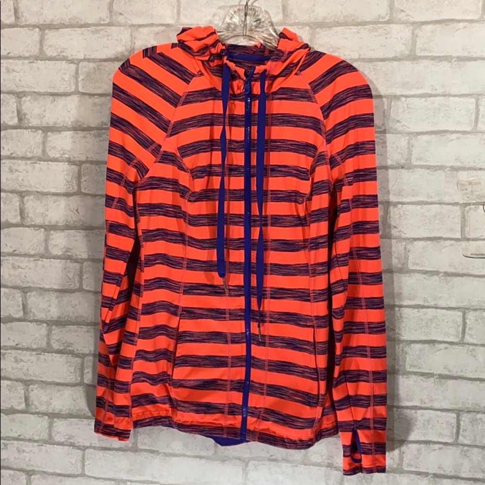 Lukka stripe zip up hooded sweater size M